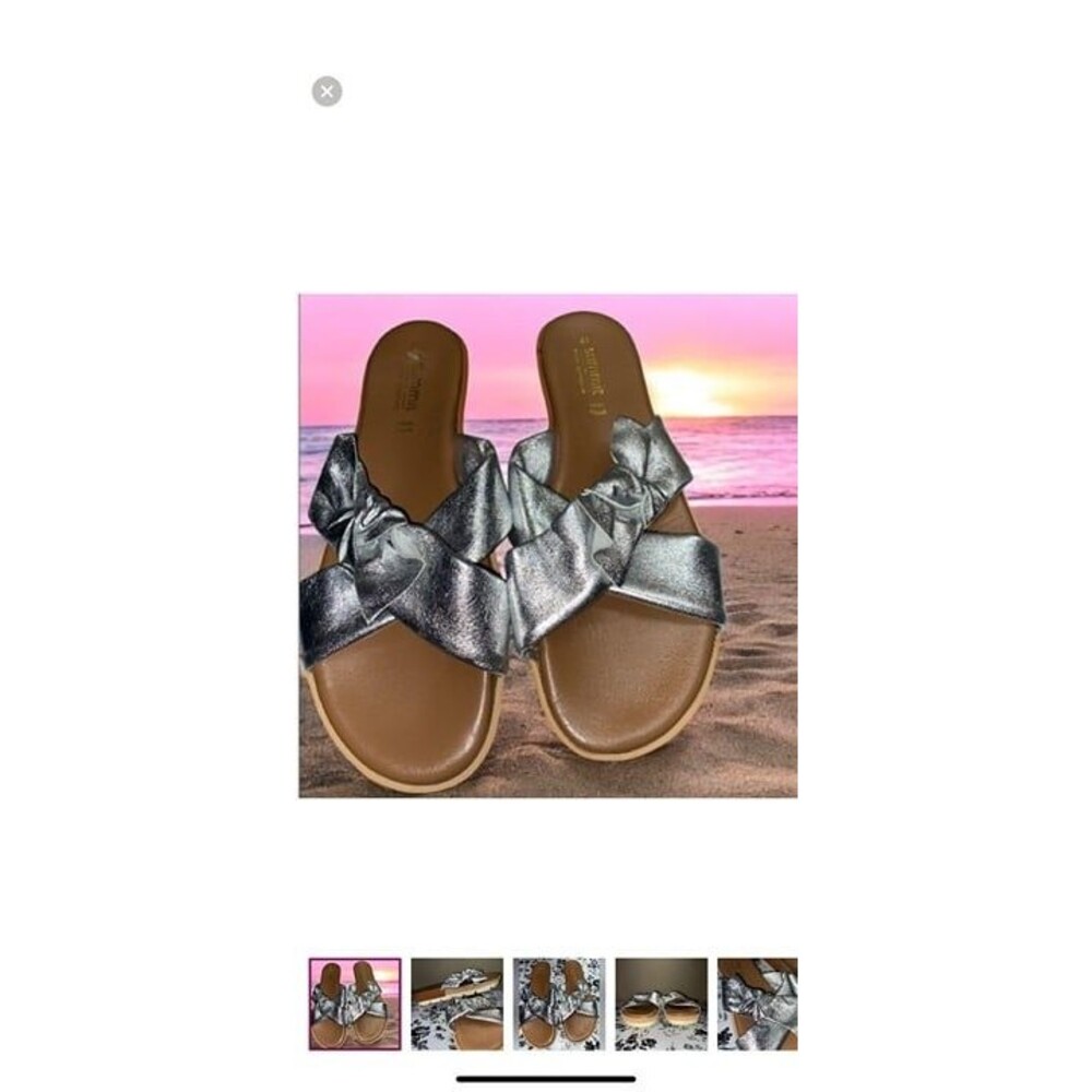 * summit by white mountains size 9.5 matslic strappy flip flop sandals